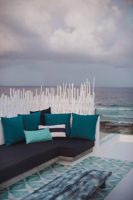 Tulum Beachfront Villa I'Ik By Casa Xuul Tulum Exterior photo